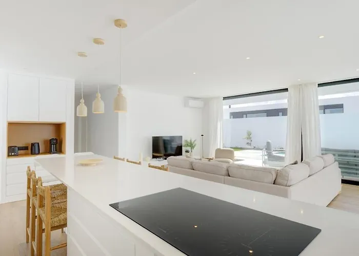 Atlantic Paradise With Heated Pool & Outdoor Kitchen With Bbq *