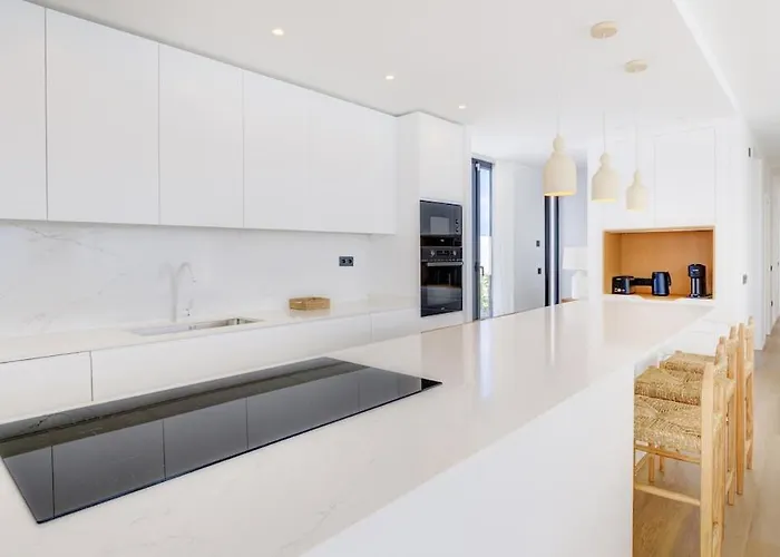 Atlantic Paradise With Heated Pool & Outdoor Kitchen With Bbq