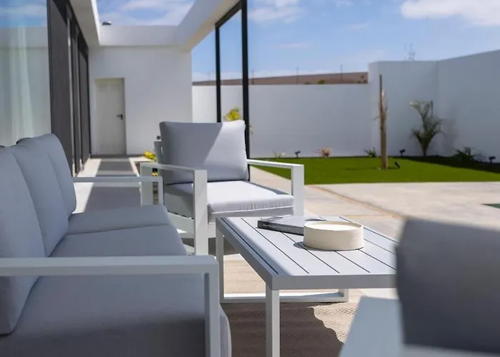 Villa Atlantic Paradise With Heated Pool & Outdoor Kitchen With Bbq *