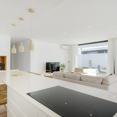 Atlantic Paradise With Heated Pool & Outdoor Kitchen With Bbq *