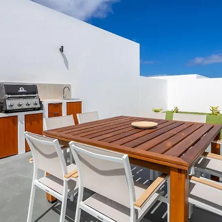 Vila Atlantic Paradise With Heated Pool & Outdoor Kitchen With Bbq *