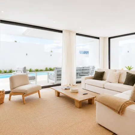 Atlantic Paradise With Heated Pool & Outdoor Kitchen With Bbq * Villaverde (Fuerteventura)