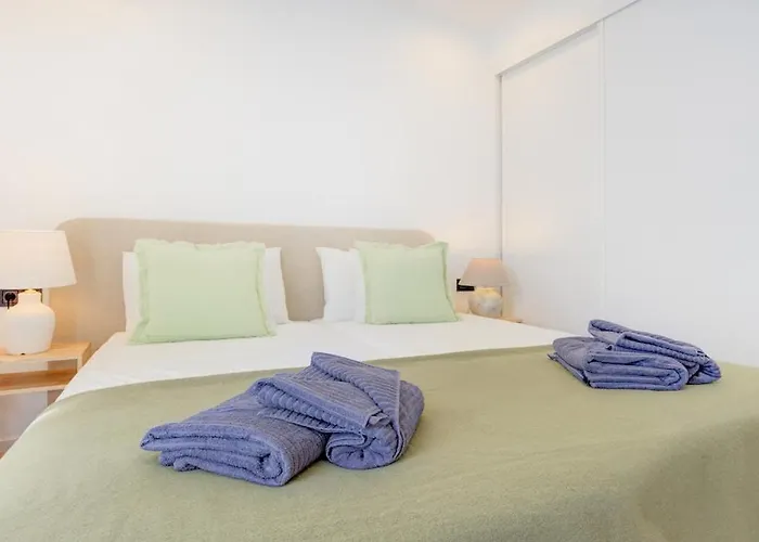 Atlantic Paradise With Heated Pool & Outdoor Kitchen With Bbq