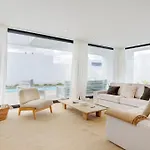 Villa Atlantic Paradise With Heated Pool & Outdoor Kitchen With Bbq